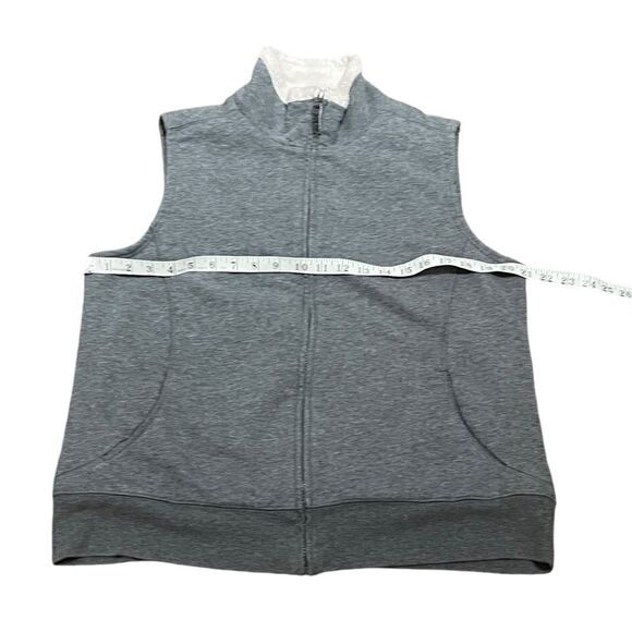 L.L. Bean Women’s Full Zip Vest, Size L - Picture 5 of 8